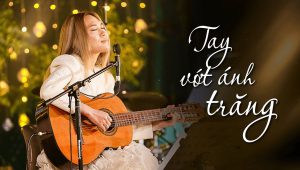 sheet nhạc tay với ánh trăng