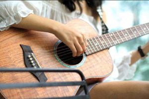 lý do để bạn lựa chọn học đàn guitar