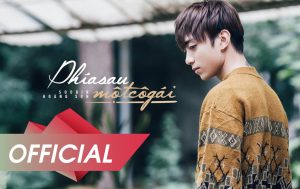 sheet nhạc piano phía sau một cô gái