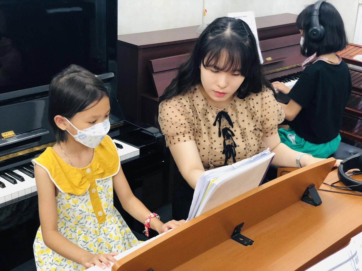 Phương pháp để trẻ thích học đàn piano